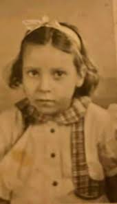 Any photos of Oakland Elementary School yearbooks from the 1960s?