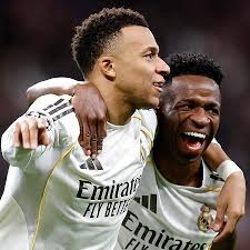 Vini Jr supera vaias com atuação mágica, e Real goleia Monaco na Champions