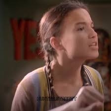 Hunter Street Evie and Anika