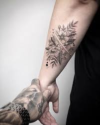 Fineline Flower Tattoo Tattoos Tattoo Studio Flower Tattoo