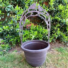 Bring your trellis vision to life with the vast collection of trellises available at homebase. Brown Outdoor Garden Bird Round Trellis Climbing Flower Plant Planter Pot Holder Ebay