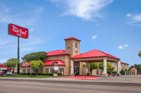 If you're looking for something to do, nasher museum of art at duke university is a nice way to spend some time. Budget Pet Friendly Hotel In Dumas Tx 79029 Red Roof Inn