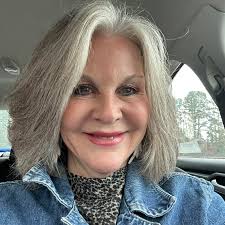 Her whole face lights up every time they cover her in kisses 🥹💞 Tiffany  and Erik told us how their two St. Bernards Thanos and Dunder, have been  the gentlest, most loving