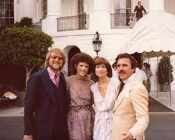 Their chemistry proved to be successful as the morning show soon became number 1 in the market 14 and went on to debut in national syndication on september 5, 1988, when the title was changed to live. Why Kathie Lee Gifford S First Husband Paul Johnson Disappointed Her