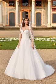 Check spelling or type a new query. Brautkleid Jonna Mit Schleppe