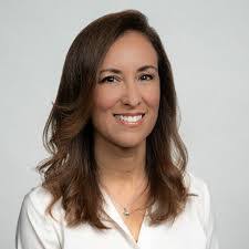 Alexandra Bennett's Instagram, Twitter & Facebook