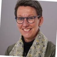 20+ "Ellen Wolters" profiles