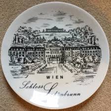 Vintage Wien Schloss Schönbrunn Plate in Binfield für 12,00 £ zum Verkauf