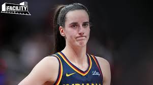 Fever coach accused of snubbing Caitlin Clark with odd response after heroic fourth quarter
