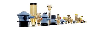 This guide will help you to determine when it's time to call your eden propane it is connected to the gauge which gives an approximate percentage of the liquid in the tank. Lpg Propane Valves And Regulators Rotarex Srg