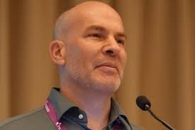 Demystifying the Technology Transformation Gap in Wealth Management -Asian  Wealth Management and Asian Private Banking