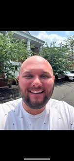 Photoshop professionals??? Ideas 😁