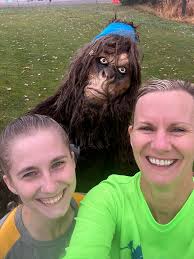 Hey everyone! My name is Alyssa Morales and I am looking for any girl(s) to  room with ASAP for the 2024-2025 school year. I have two friendly kitties,  am very down to