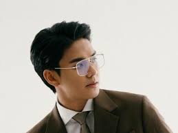 Michael Sager reveals why he left Canada for the Philippines