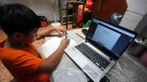 Kunci jawaban buku tematik tema 1 kelas 5 ini ditujukan kepada orang tua atau wali sebagai pedoman dalam mengoreksi hasil belajar anak. Kunci Jawaban Bulu Tematik Tema 1 Kelas 5 Sd Halaman 63 64 65 66 67 68 69 70 71 72 73 Pembelajaran 2 Tribun Solo