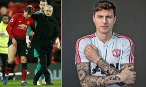 Junggeselle, liebe, leben, familie und freunde. Victor Lindelof Reveals There Was No Bad Blood With Jose Mourinho Daily Mail Online
