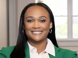 Women Who Lead Nonprofits and Community Organizations: Keesa Mitchell of  Memphis Medical District Collaborative