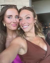 Kristen Baxter's Instagram, Twitter & Facebook