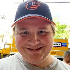 Daniel Foote (@bigger_foote)