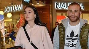 23 ağustos 2019 cuma 12:04. Esra Bilgic In Neden Apar Topar Dirilis Ertugrul Dizisinden Ayrildigi Belli Oldu