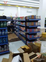 Kệ tôn đục lỗ là loại kệ thích hợp với nhiều mô hình siêu thị, cửa hàng tạp hóa nhất. Ká»‡ Sieu Thá»‹ Táº¡i Quáº£ng Trá»‹ Láº¯p Ä'áº·t Cháº¥t LÆ°á»£ng Gia Tá»'t Vinatech