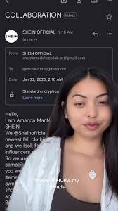 Amanda Mcneill's Instagram, Twitter & Facebook