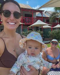 Britt Paige (@bold_notold) • Instagram photos and videos