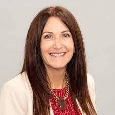 Barbara Pearlingi's Instagram, Twitter & Facebook