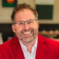 Andy Grover's Instagram, Twitter & Facebook