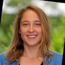 Kirsten Pfeiffer's Instagram, Twitter & Facebook