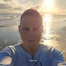 Is there any spots that serves icecream like this