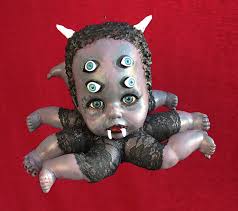 L'araignée Au Plafond, Sculpture by Nancy Cardinal