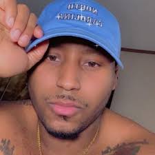 Robbie Irvin (@Robbi3Irvin)