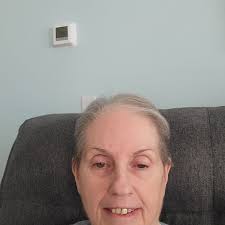 Can a woman be found who doesn't drink alcohol everyday?