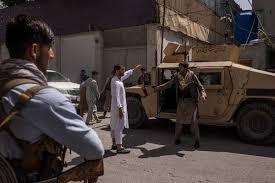 Los pastunes, con más de 40 millones de miembros (incluidos los afganos y pakistaníes) tienen una larga historia de la resistencia a las fuerzas de ocupación, por lo que los talibanes pueden comprender solo una parte de la insurgencia. E5ilkbdjg Sbbm