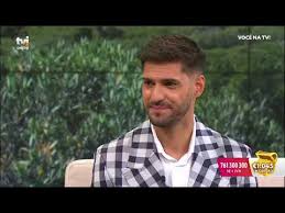 Born in lisbon, quinaz joined local odivelas fc's youth system at the age of 9. Goncalo Quinaz Impedido De Ver O Filho Pela Ex Companheira Nereida Gallardo Voce Na Tv Youtube