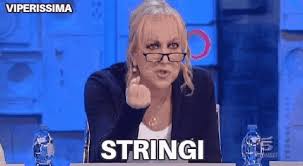 Kullandigi eski kelimeler gercekten ilginc oluyor. Alessandra Celentano Gif Alessandracelentano Discover Share Gifs
