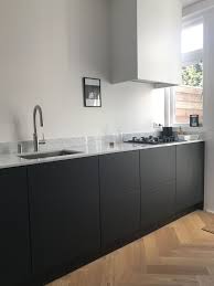 Pin Von Mls01011255 Auf Kitchen In 2020 Kuche Freistehend Kuche Schwarz Moderne Kuche