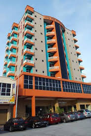The lyft number is available for certain cases, while the help desk is available 24/7. Hotel Ipoh City Tel 05 2418282 Home Facebook