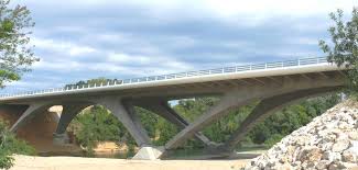 1990 wechselte er zur as monaco und blieb dort bis 1995; Autobahn A 750 Frankreich Gignac Clermont L Herault Structurae