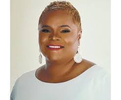 Roslyn Ford's Instagram, Twitter & Facebook