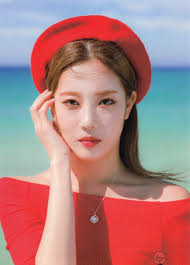 Kim Lip Kim Kpop Girls Poses