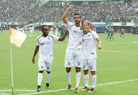 Estatísticas da carreira (partidas jogadas, golos, cartões) e o historial das transferências. Arthur Irawan Bangga Debut Bersama Persebaya Emosi Jiwaku