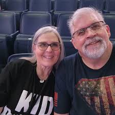 Celebrate #WorldChocolateDay at The Candy Crate here Red River. This  nostalgic candy store and gift shop well known for their signature product,  Candy Mountain Fudge. Lovingly made at an altitude of 8,750