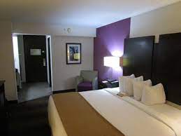 The inn at west end. Big Comfy Bed Picture Of Quality Inn West End Richmond Tripadvisor