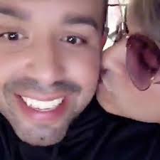 Happy birthday Papito de mi alma @yosoymolusco que la pases de maravilla  ❤️. Estoy desde las 5am en la oficina llenando te cada rincón de regalitos  mi papimolu. Soñé que en tu