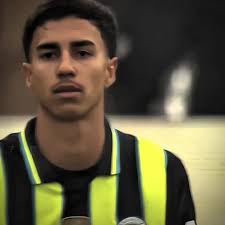 Victor Reis Defending Skills