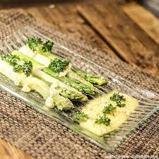 Duo D Asperges Sauce Gribiche Recette Recettes Pour Diabetiques Repas Midi Recette