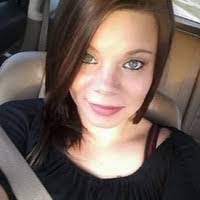 Selina Wallace's Instagram, Twitter & Facebook