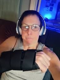 Hi all I'm back from The E.R. long day waiting a sprained wrist. I want to  play my axe but can't.